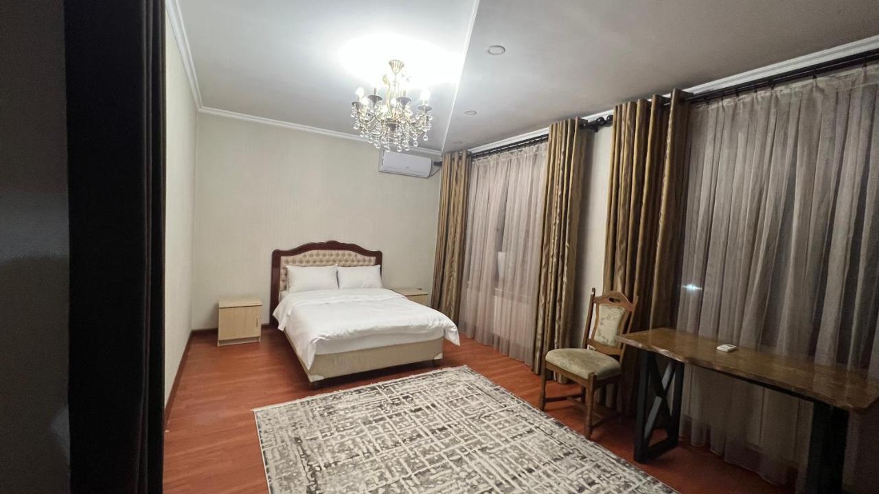Lite Guest House Бишкек Екстериор снимка