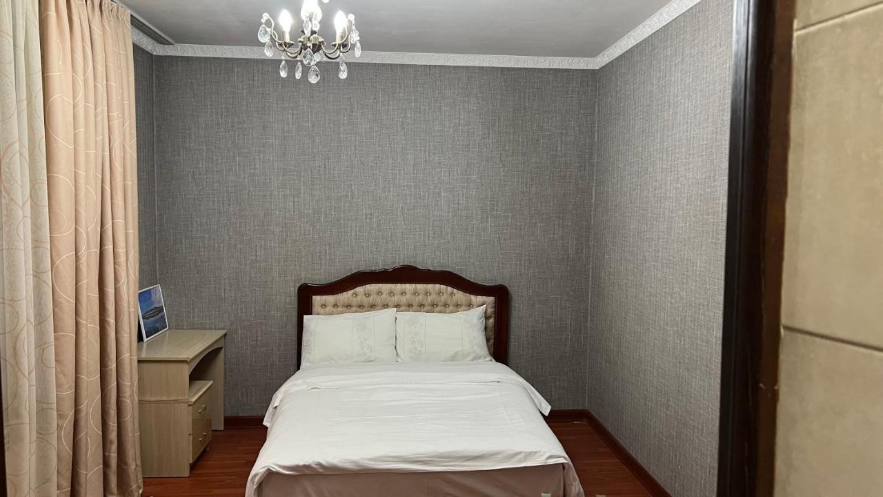 Lite Guest House Бишкек Екстериор снимка