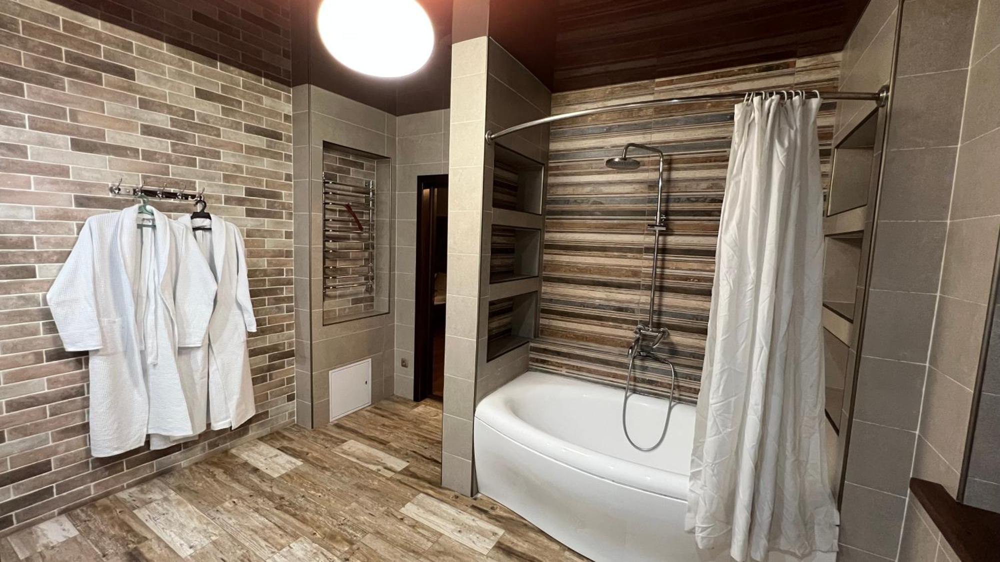Lite Guest House Бишкек Екстериор снимка